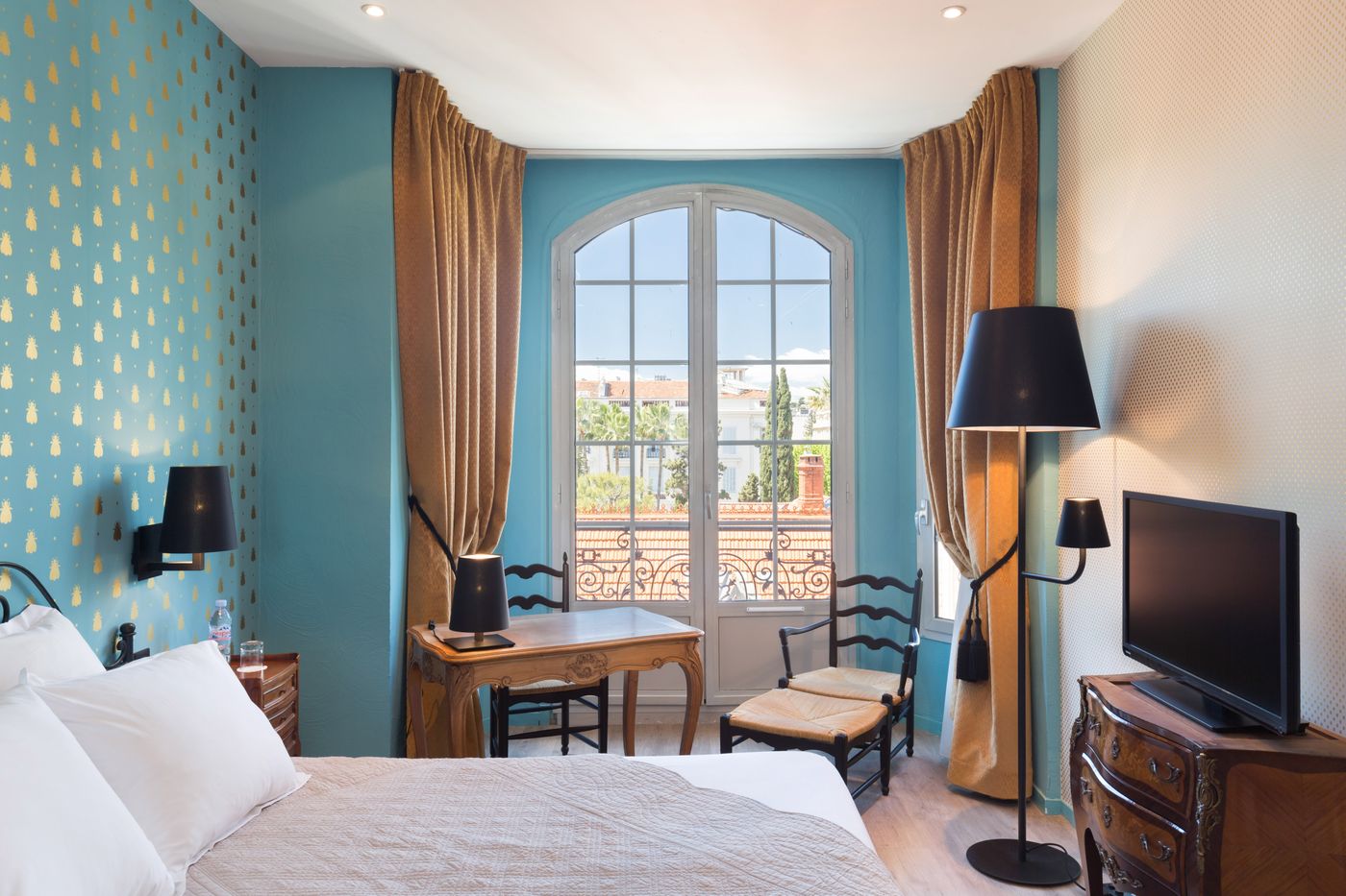 Le-Grimaldi-by-Happy-Culture-Room-3