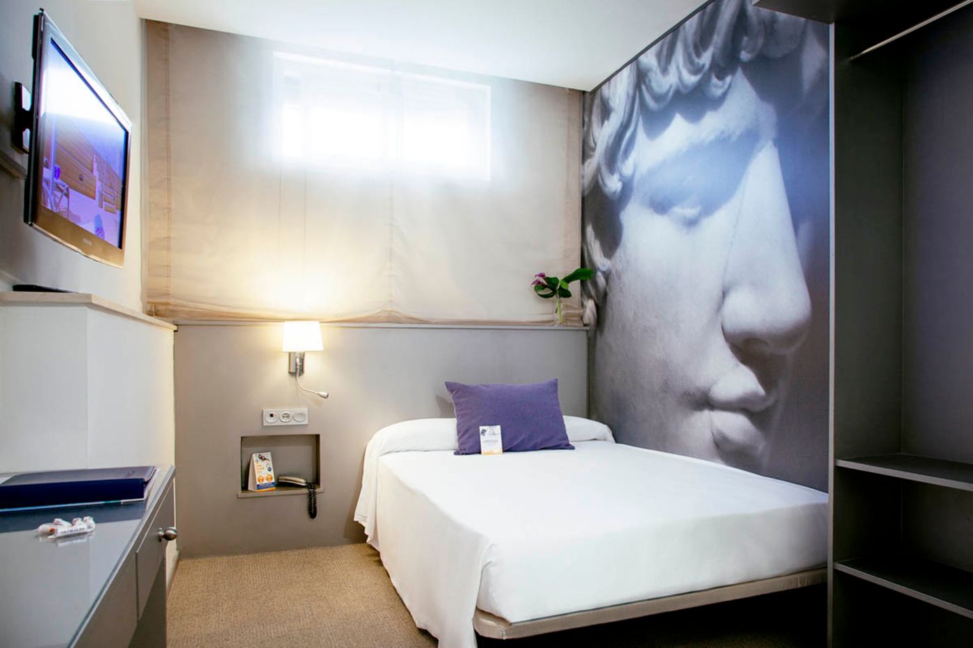 Globales-Acis---Galatea-Hotel-Room-32