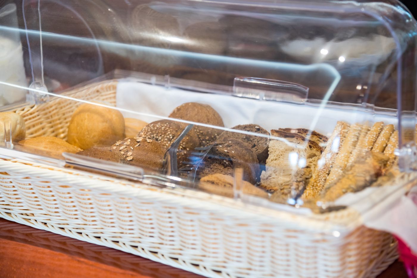 Andreolas-Luxury-Suites-Restaurant-43