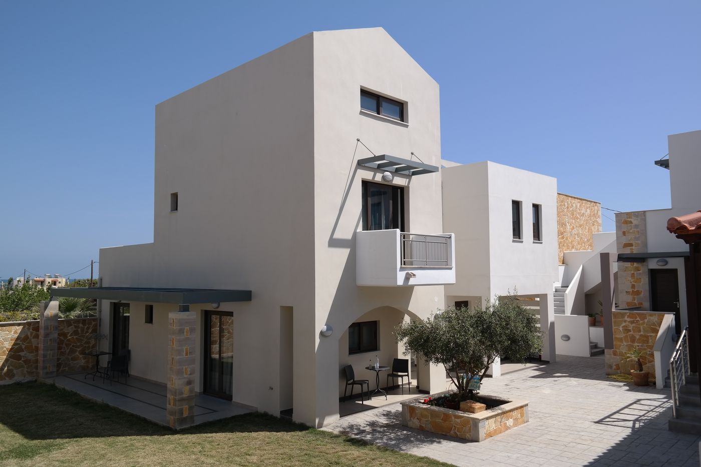 Ledra-Maleme-General-view-16