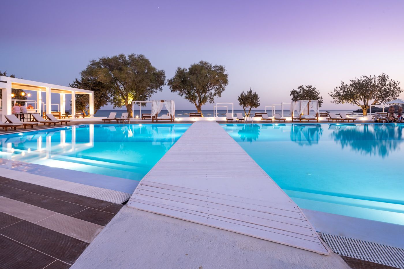 Kamari-Beach-Hotel--Rhodes-Pool-9