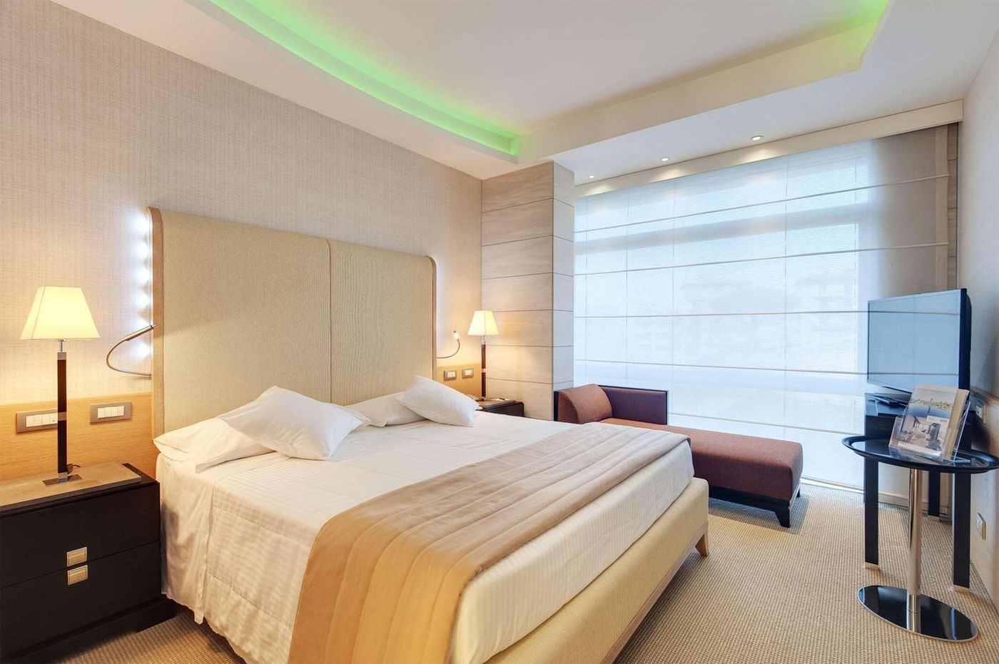 Precise-House-Mantegna-Roma-Room-44