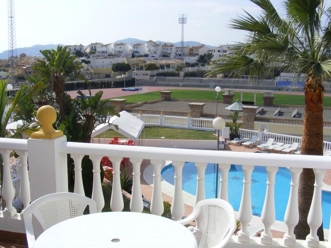 Las-Rosas-de-Capistrano-Terrace-15