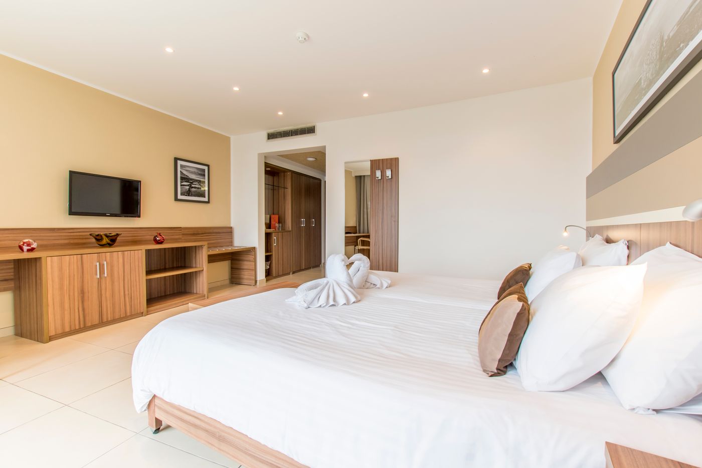 DoubleTree-by-Hilton-Malta-Room-53