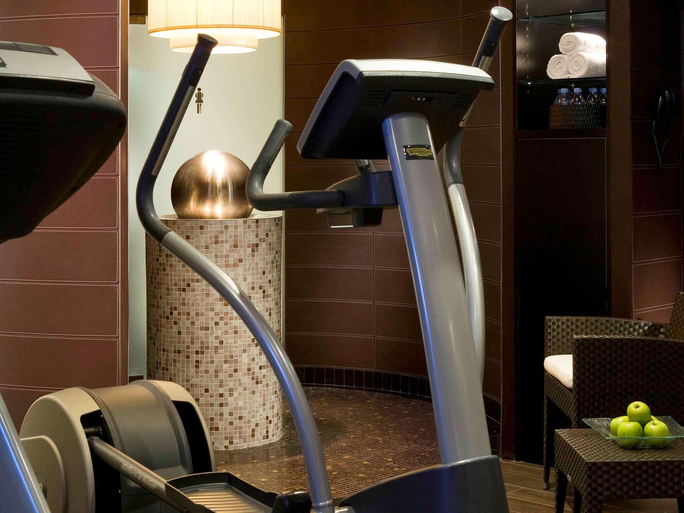 Sofitel-Paris-Le-Faubourg-Sports-and-Entertainment-94