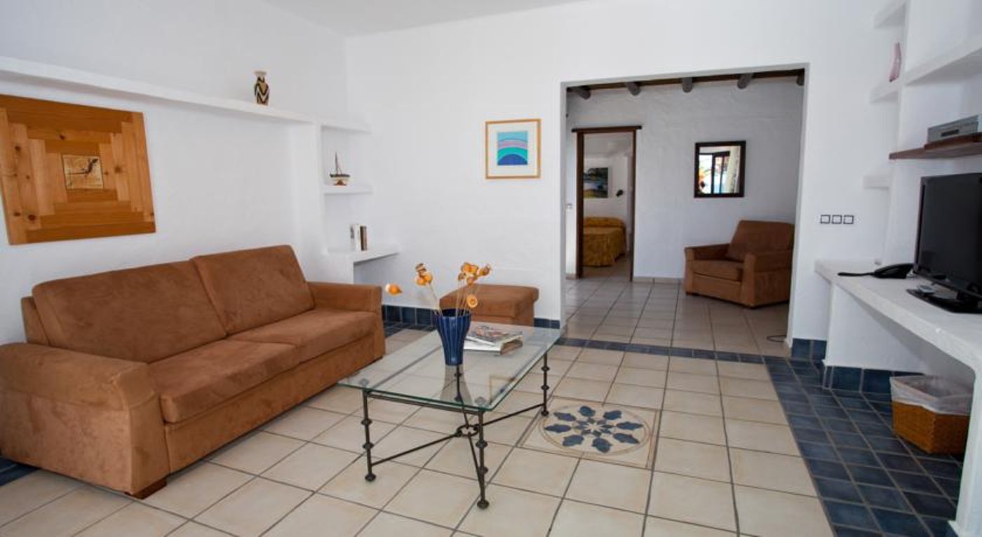 Kamezi Boutique Villas