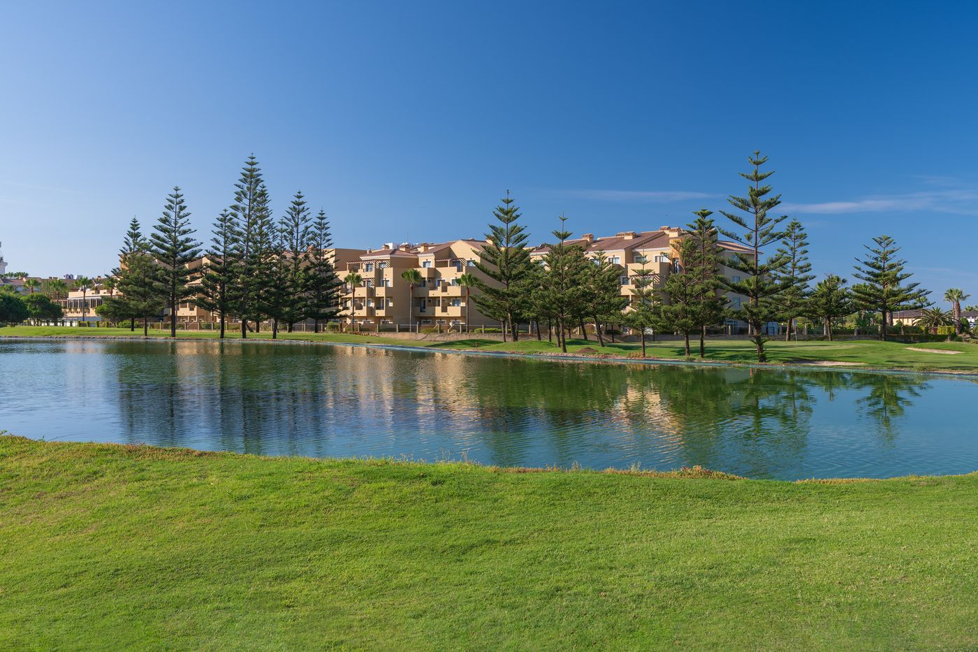 Elba-Costa-Ballena-Room-8