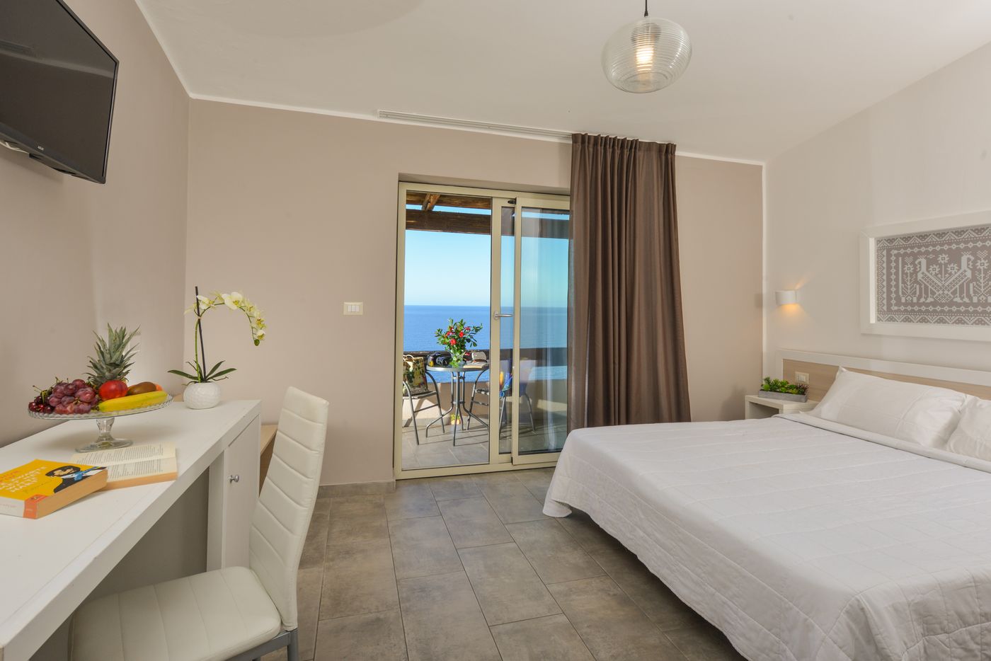Castelsardo-Resort-Village-Room-14