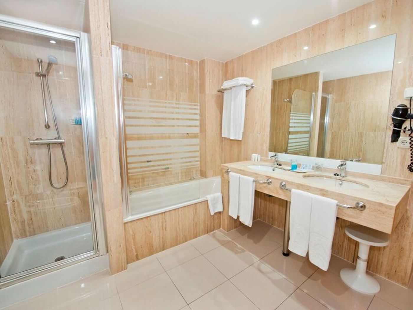 Bahia-Tropical-Room-24