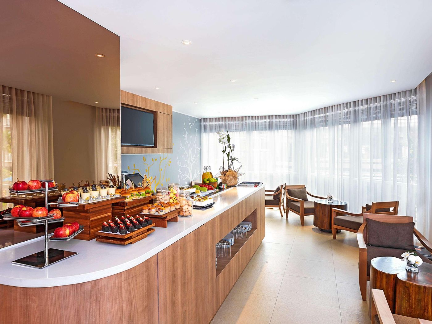 Grand-Mercure-Phuket-Patong-Sports-and-Entertainment-45