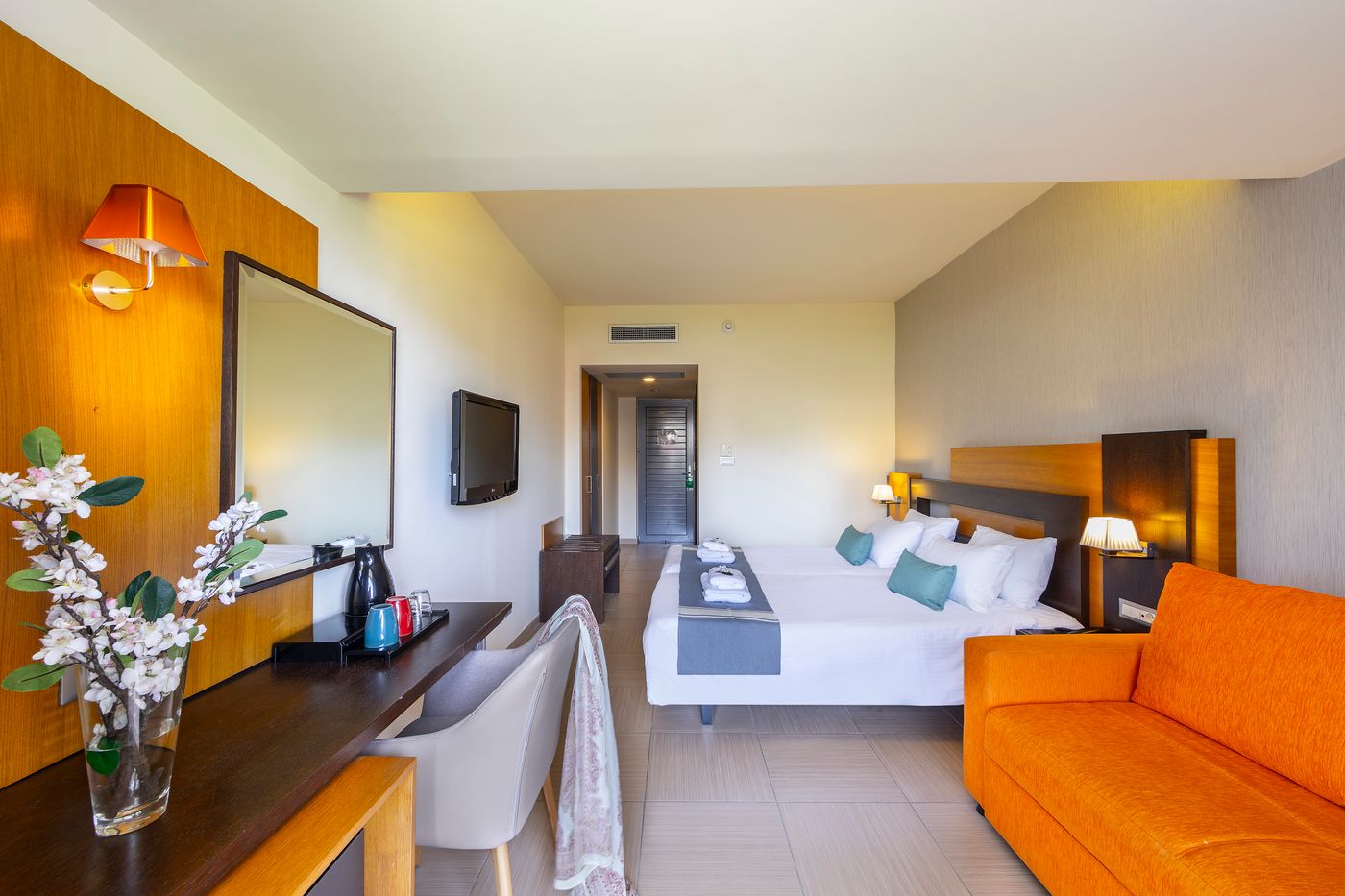 Leonardo-Kolymbia-Resort-Room-32