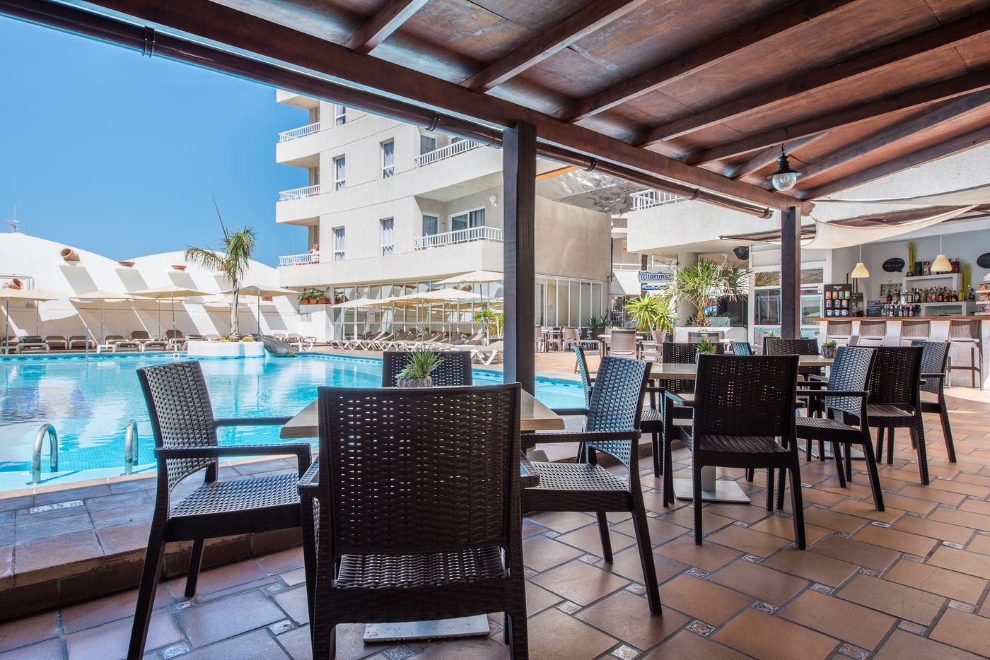 Vigilia-Park-Pool-11