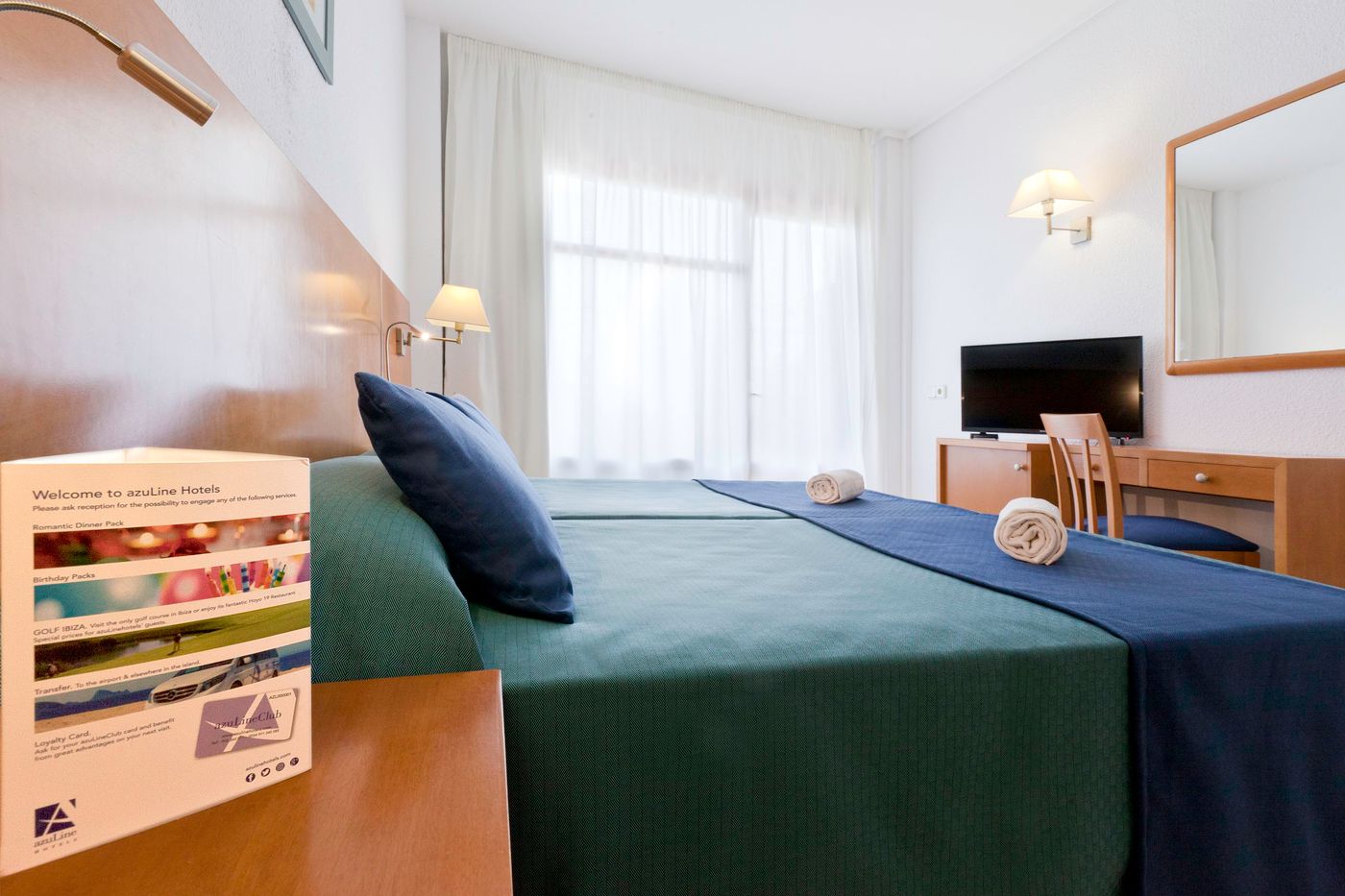 AzuLine Hotel S'Anfora & Fleming - Adults Only