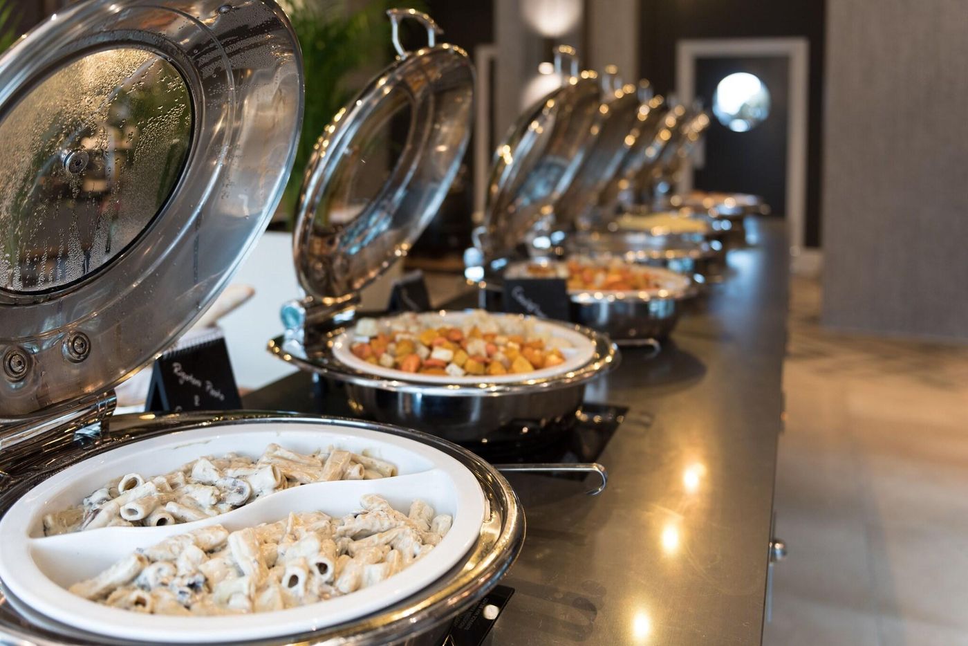 Radisson-Blu-Dublin-Airport-Restaurant-61