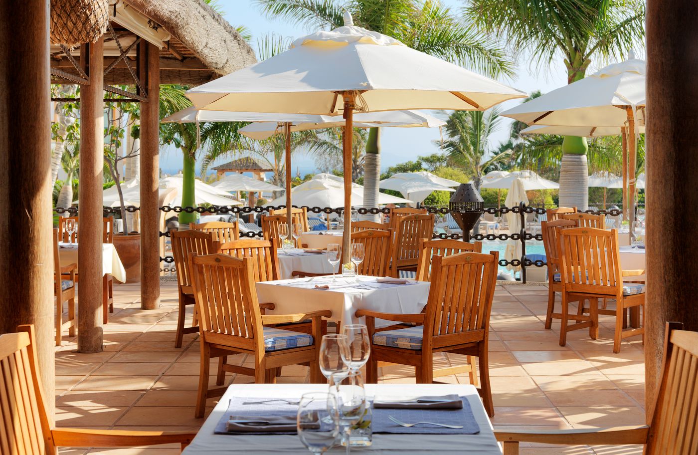 Princesa-Yaiza-Suite-Hotel-Resort-Restaurant-12