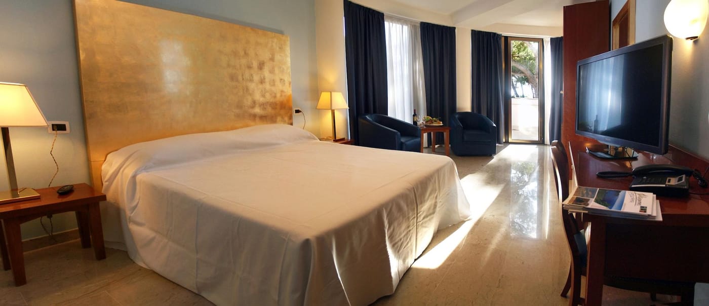 Terme-Marine-Leopoldo-II-Room-12