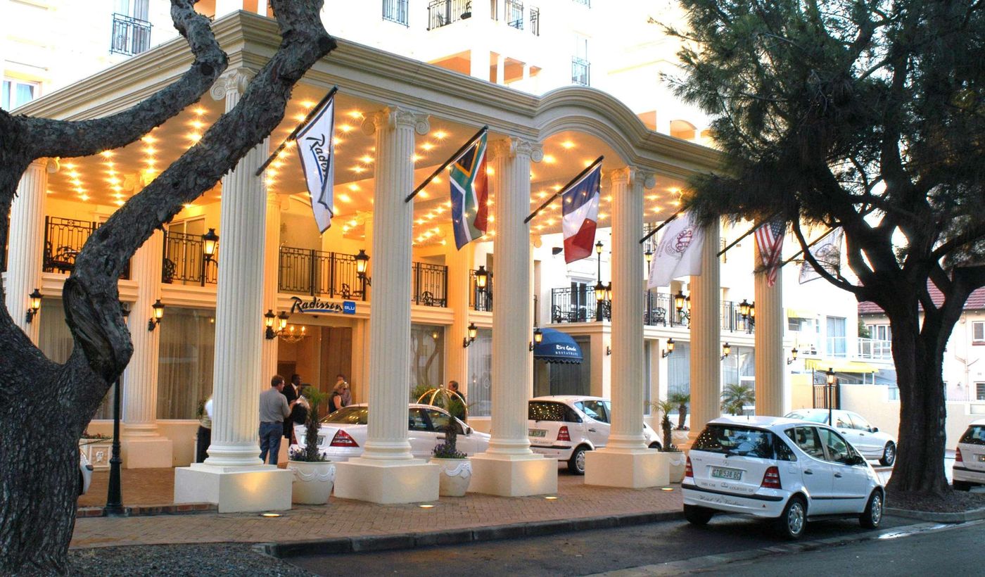 Radisson-Blu-Le-Vendome-General-view-54