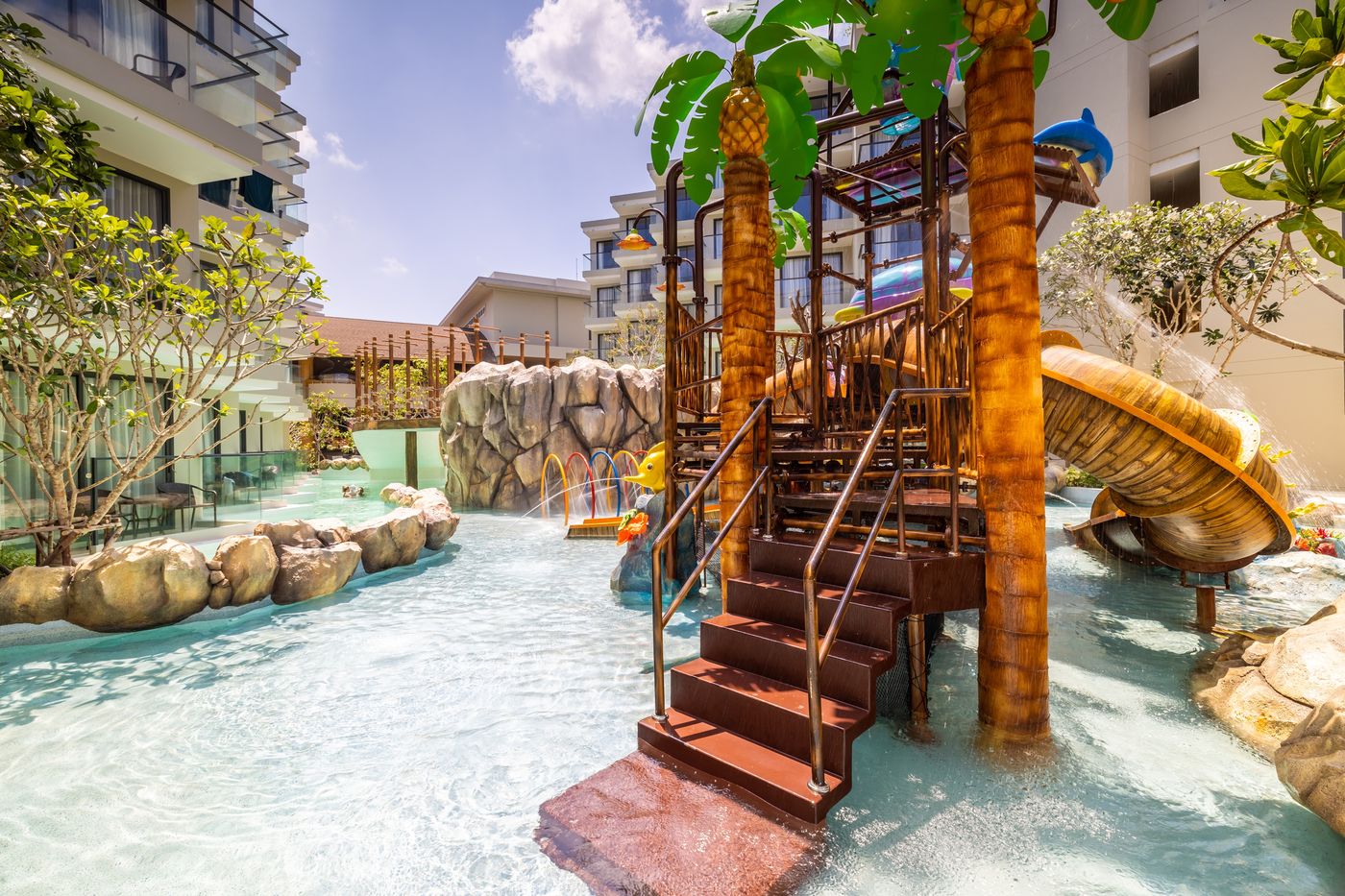 Phuket-Emerald-Beach-Resort-Pool-3