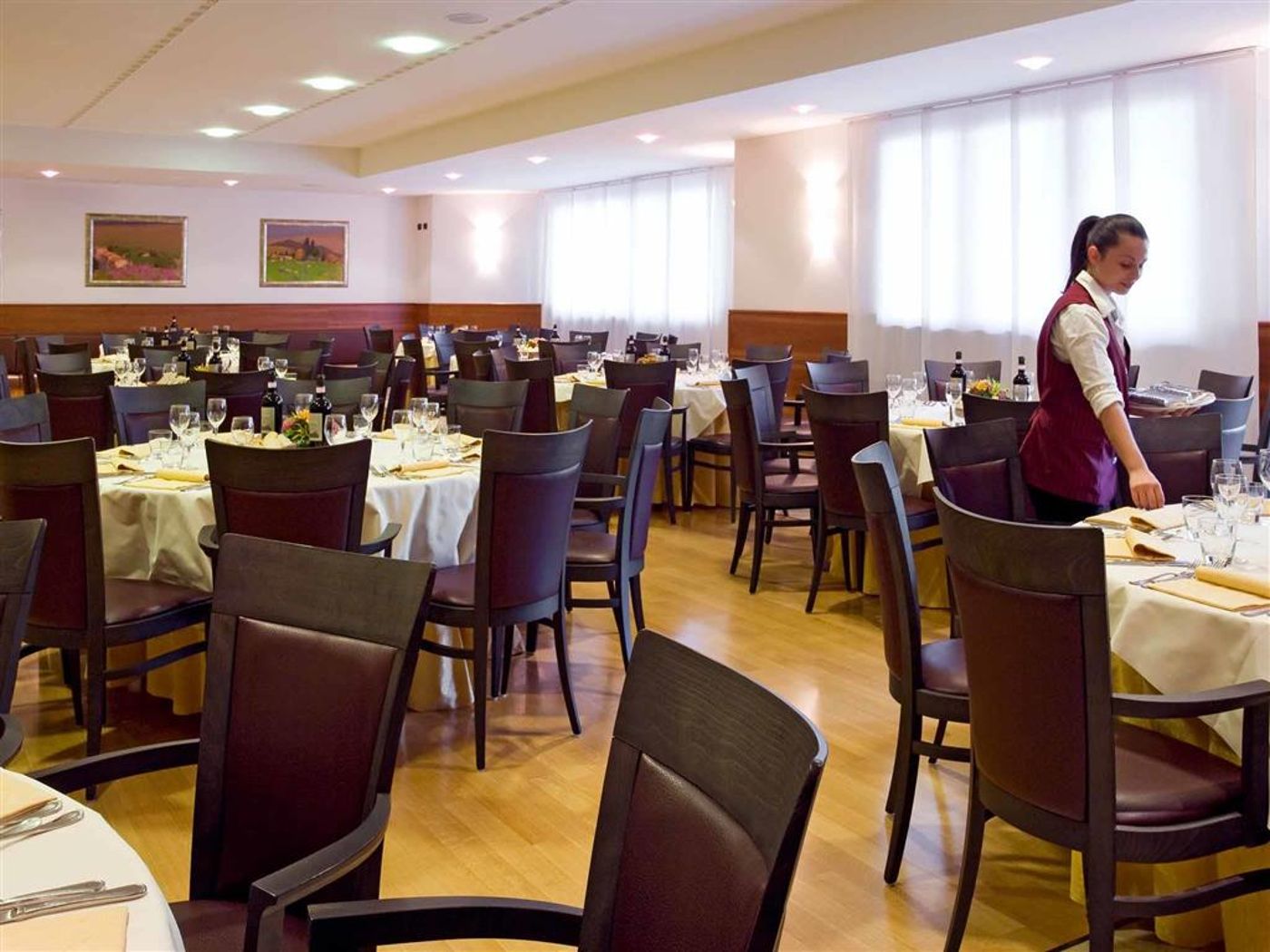 Four-Points-by-Sheraton-Siena-Restaurant-42