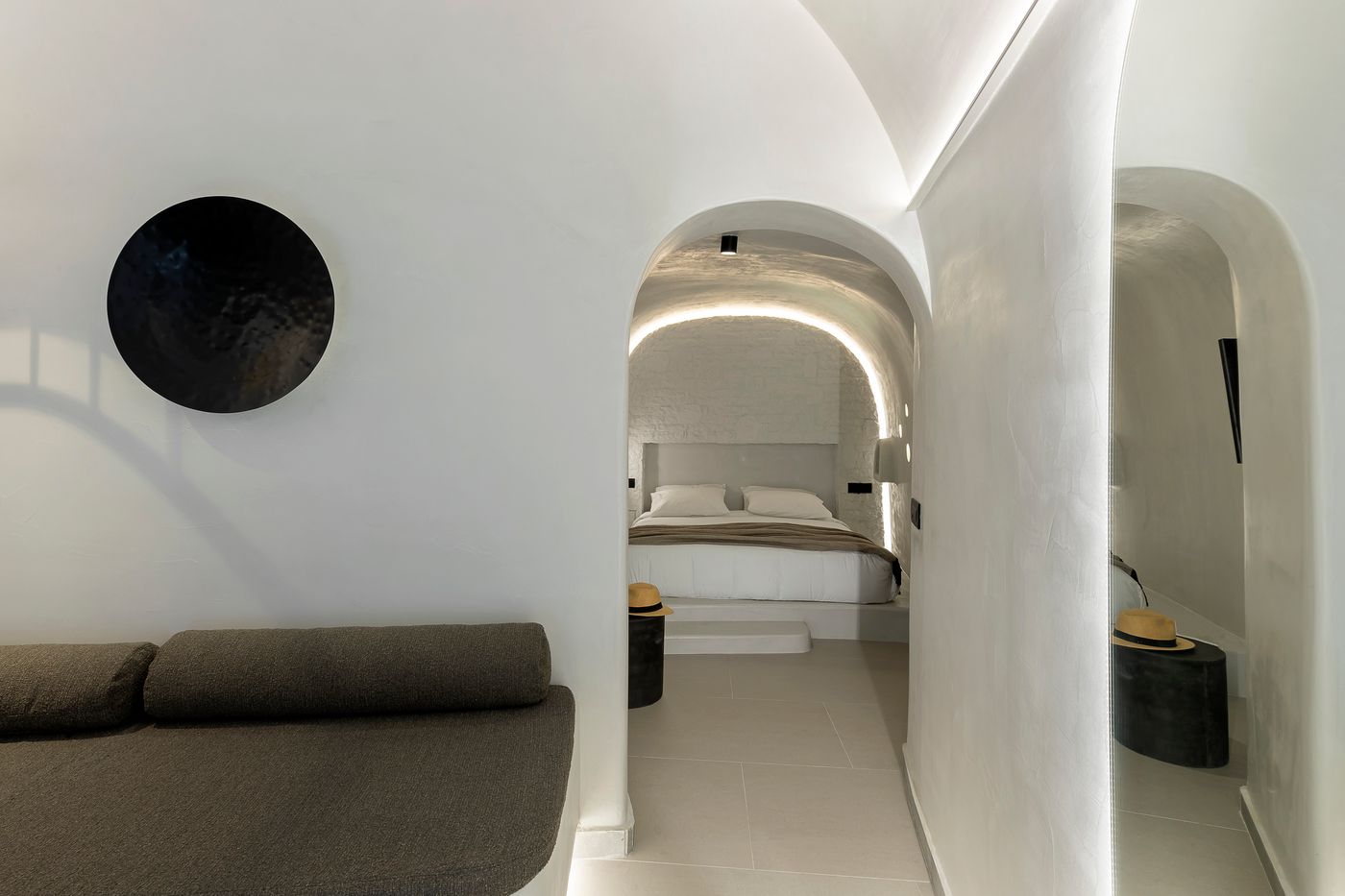 Hom-Santorini-Room-29