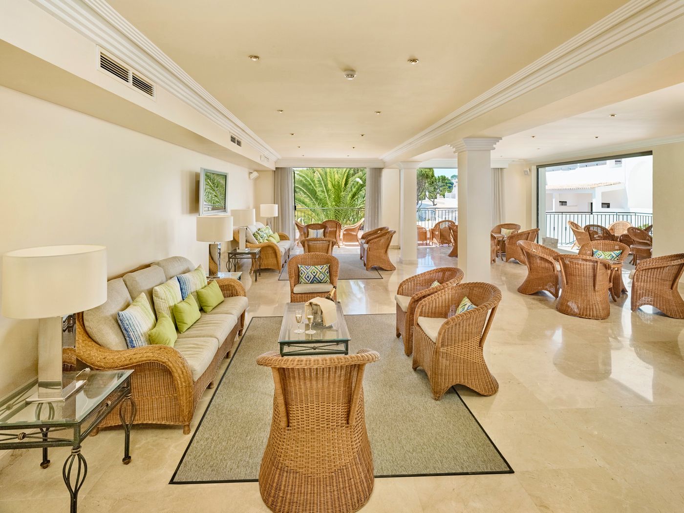 Ria-Park-Garden-Bar-29