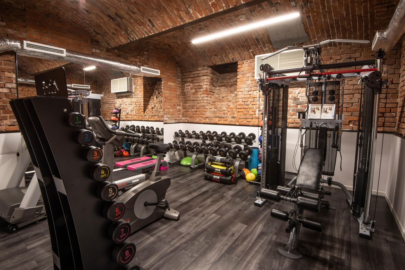 Hotel-Indigo-Krakow-Old-Town-Sports-and-Entertainment-68