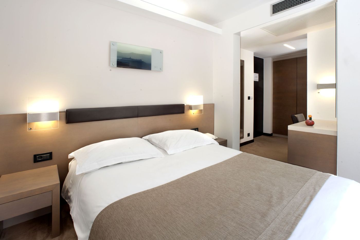 Hotel-Laguna-Molindrio-Room-32