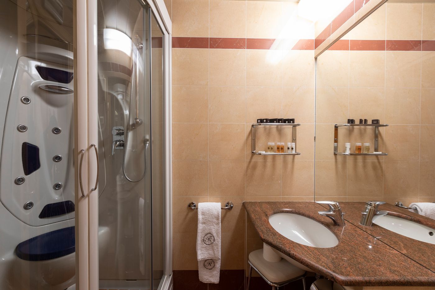 City-Life-Hotel-Poliziano-Room-34