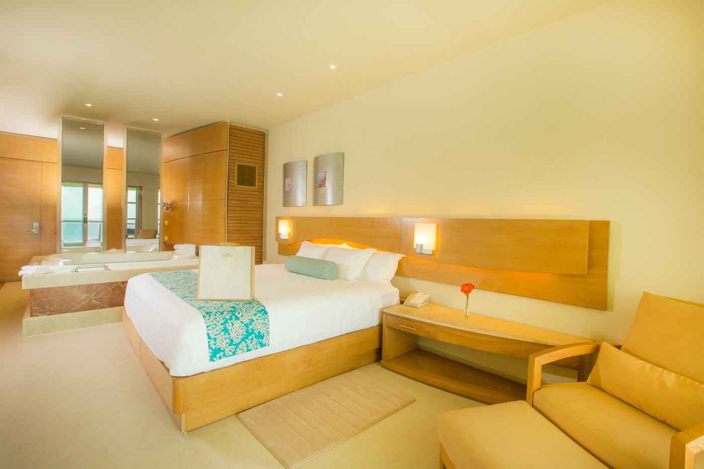 Beach-Palace-Room-22