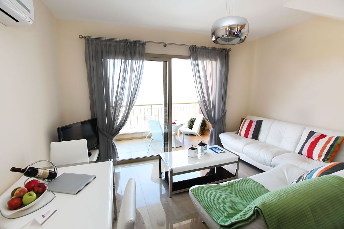 Akamas-Health-Farm-And-Spa-Room-14