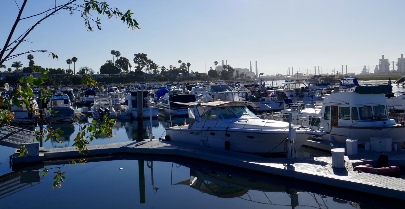 Golden-Sails-Hotel-Long-Beach-General-view-9