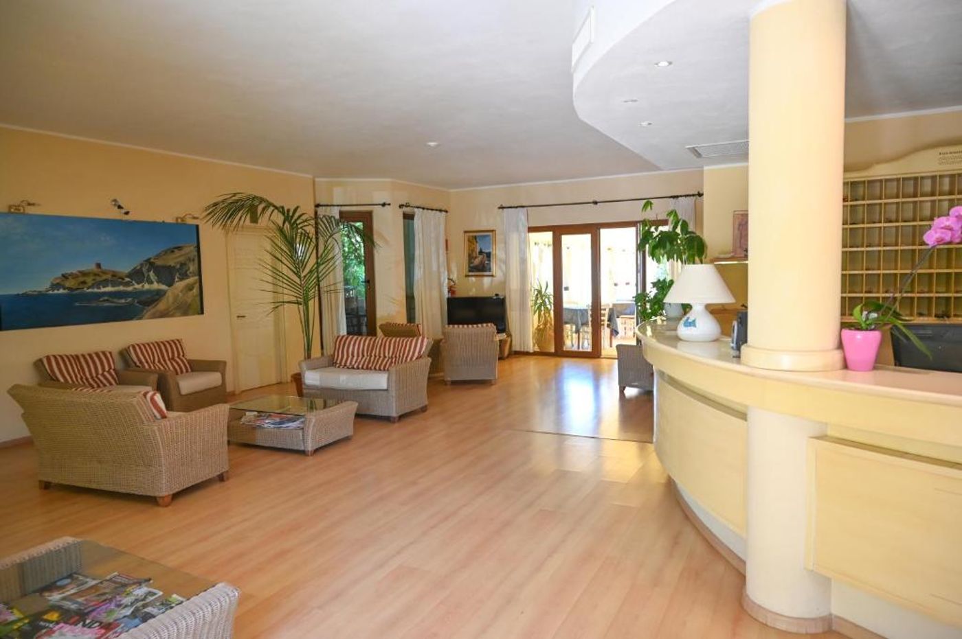 Hotel-Baja-Romantica-Lobby-17