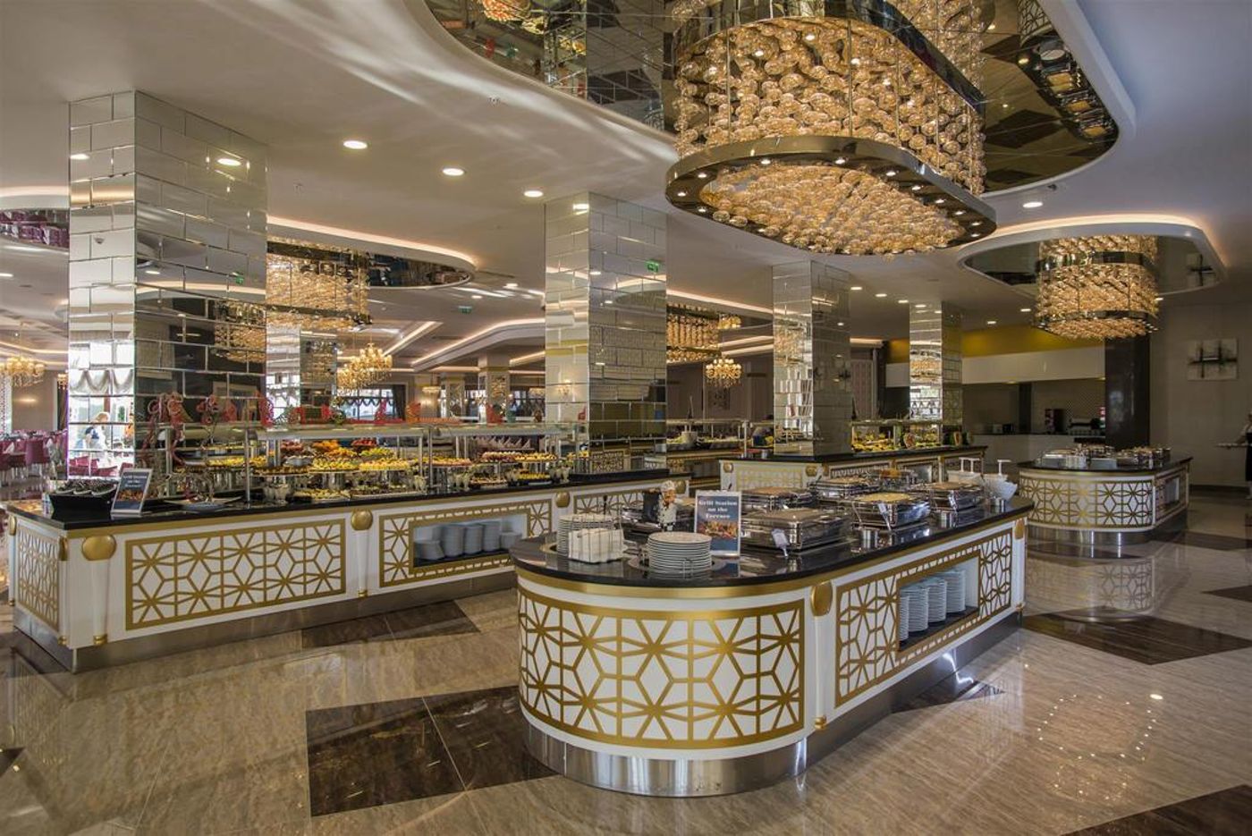 Dream World Aqua Hotel