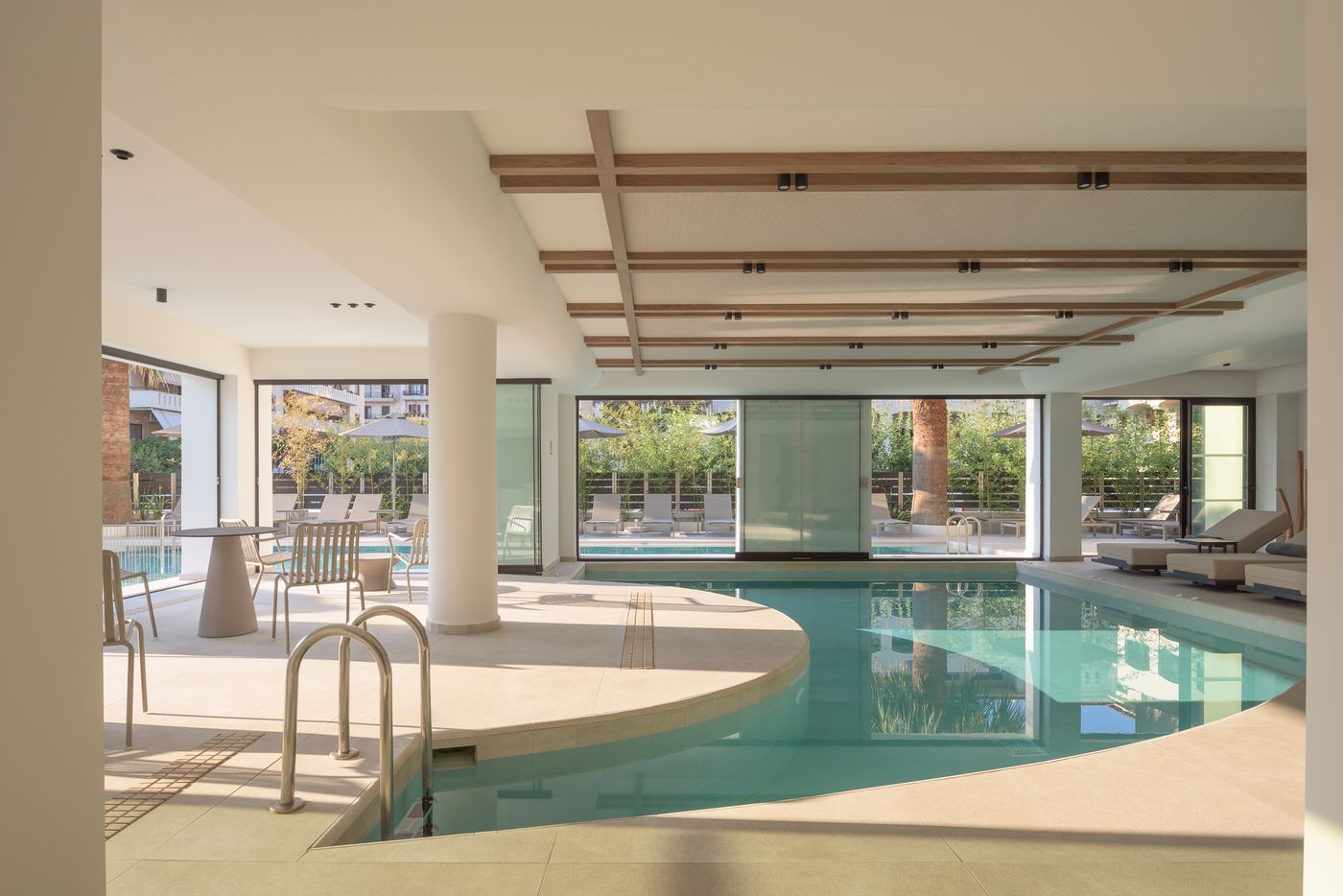 Theartemis-Palace-Pool-76