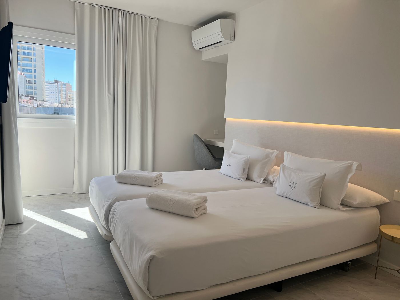 12.06.25 Hotel Aromar