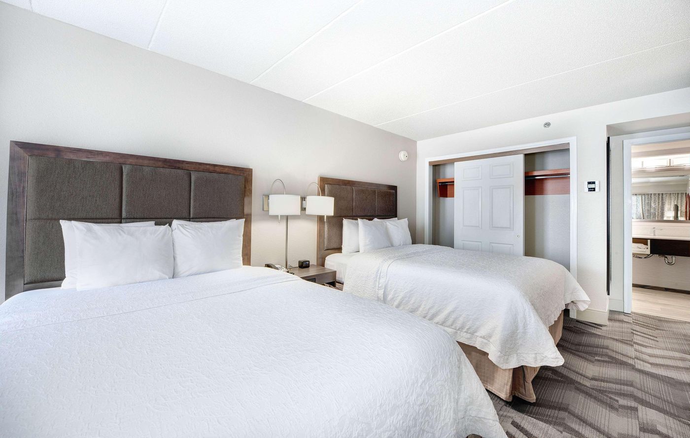 Hampton Inn & Suites Atlanta-Galleria-United States-Atlanta-Room-9