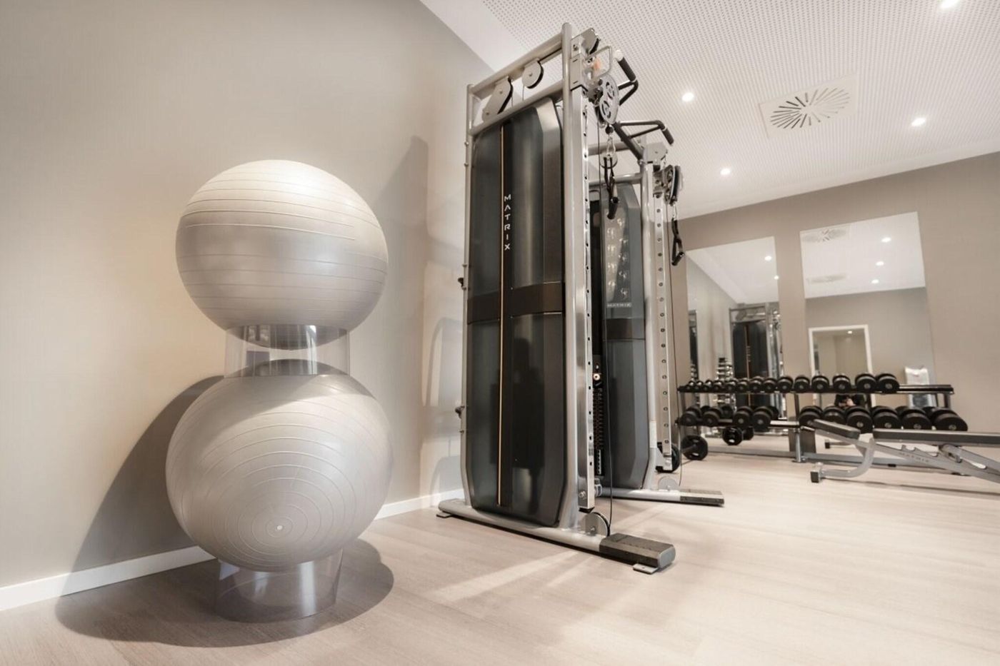 Legere-Hotel-Luxembourg-Sports-and-Entertainment-39