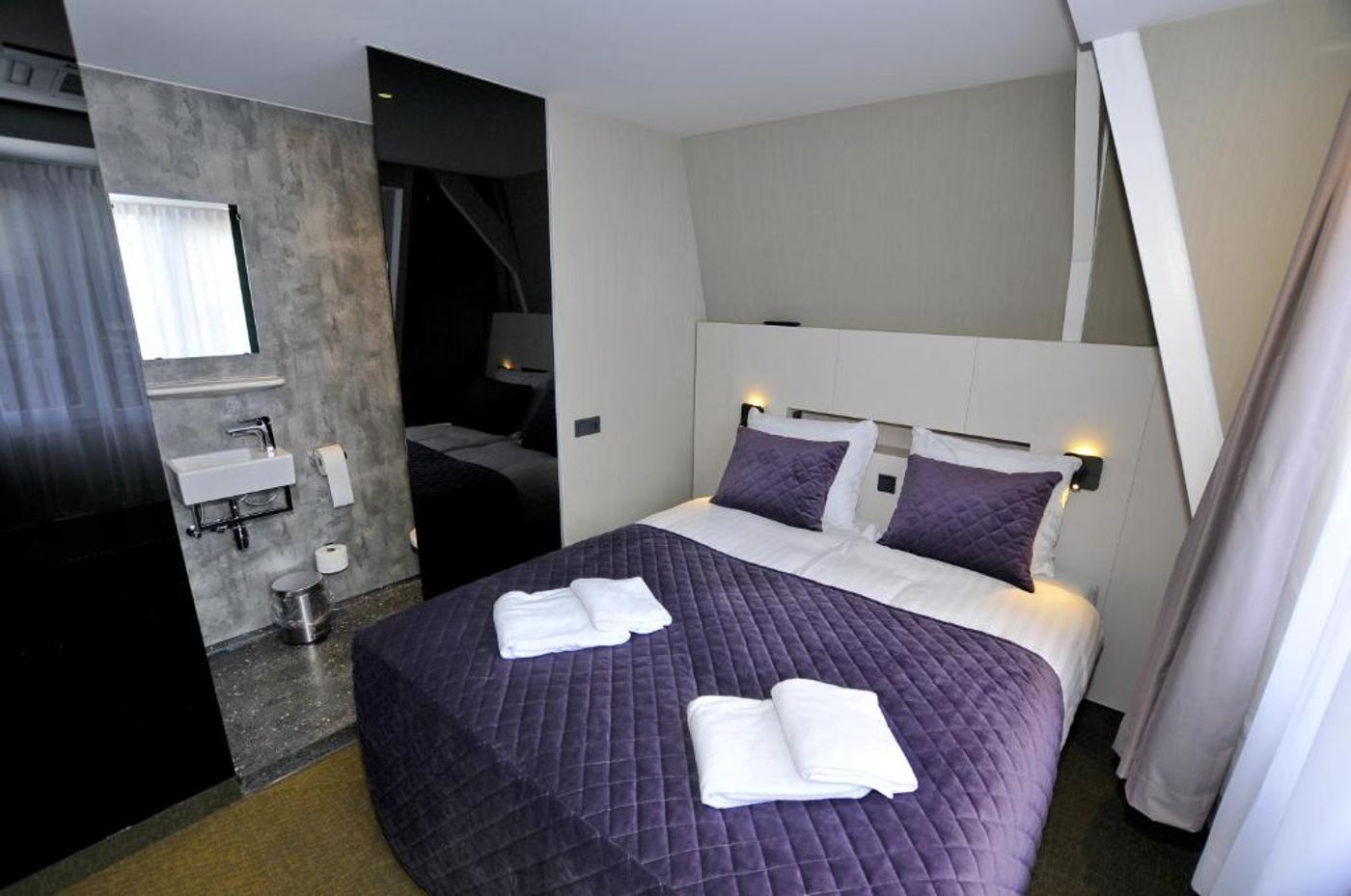 Cityview-Hotel-Room-18