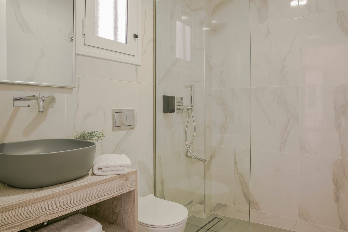 Astra-Village-Room-40