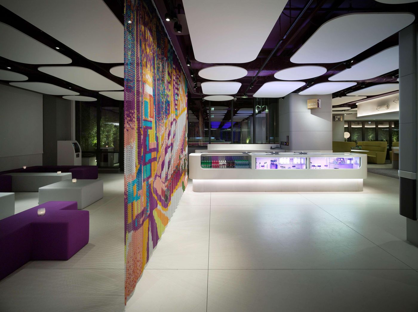 Yotel-New-York-Times-Square-Lobby-9