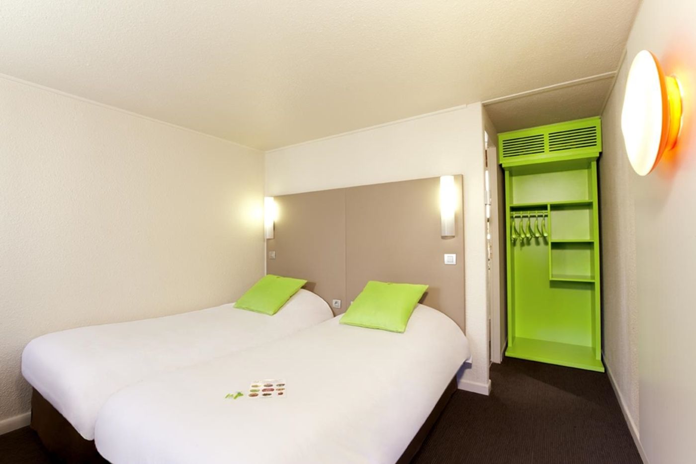 Campanile-Paris-Ouest---Levallois-Perret-Room-17