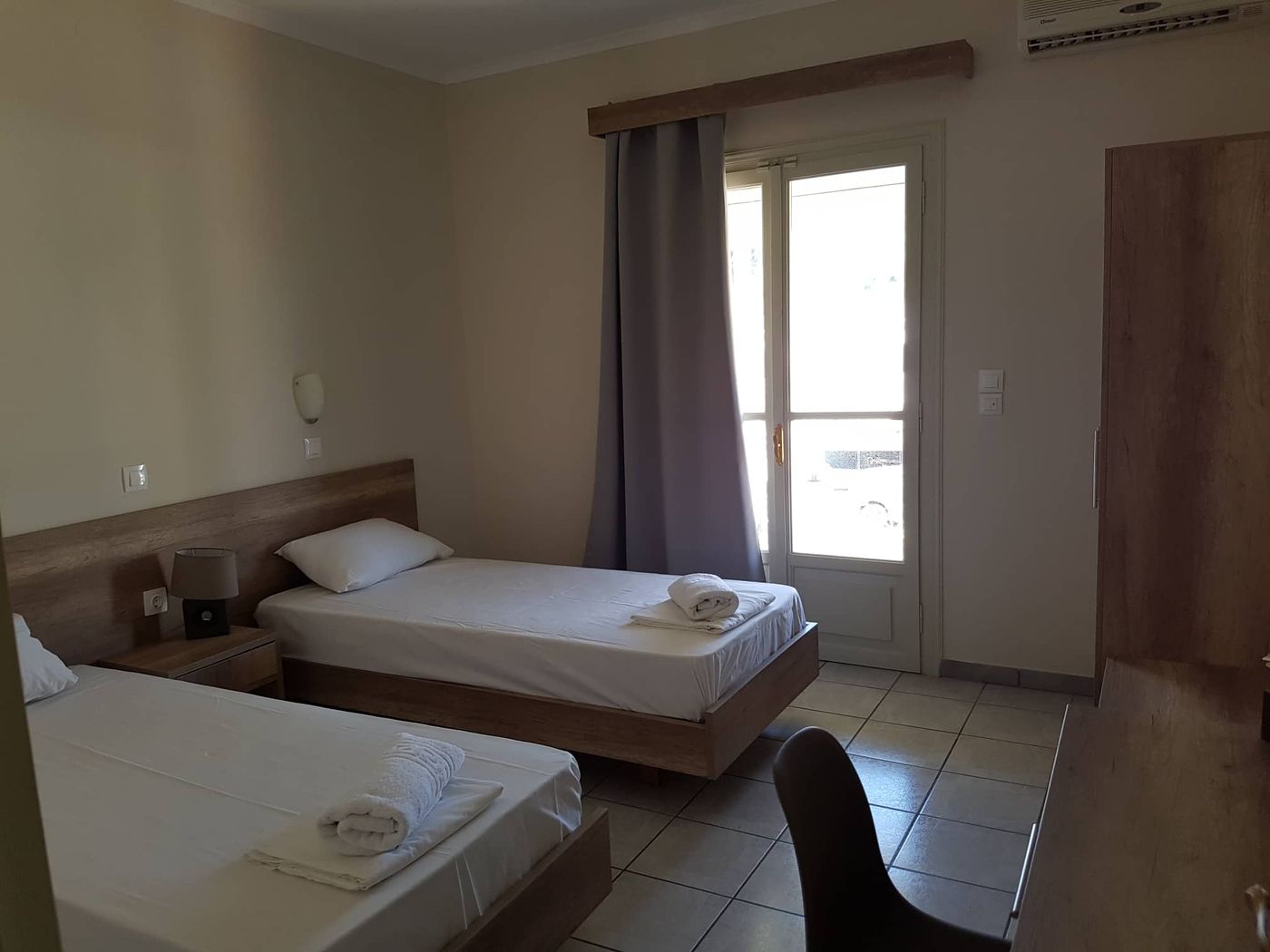 Cavo-D-Oro-Complex-Room-33
