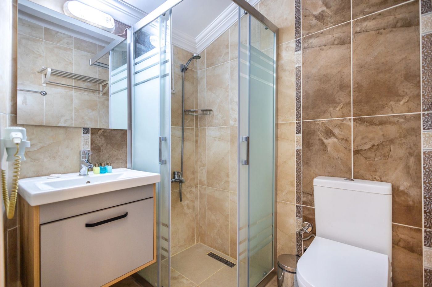 Leslion Hotel Turunc