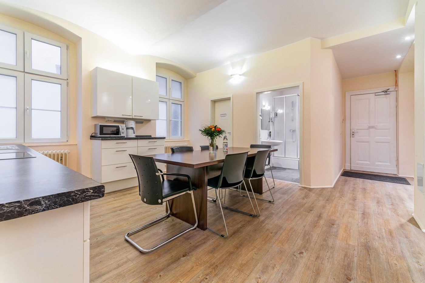 Upper-Room-Hotel-Room-5