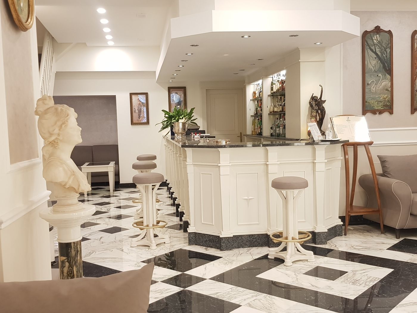 Hotel-Berchielli--Florence-Lobby-6