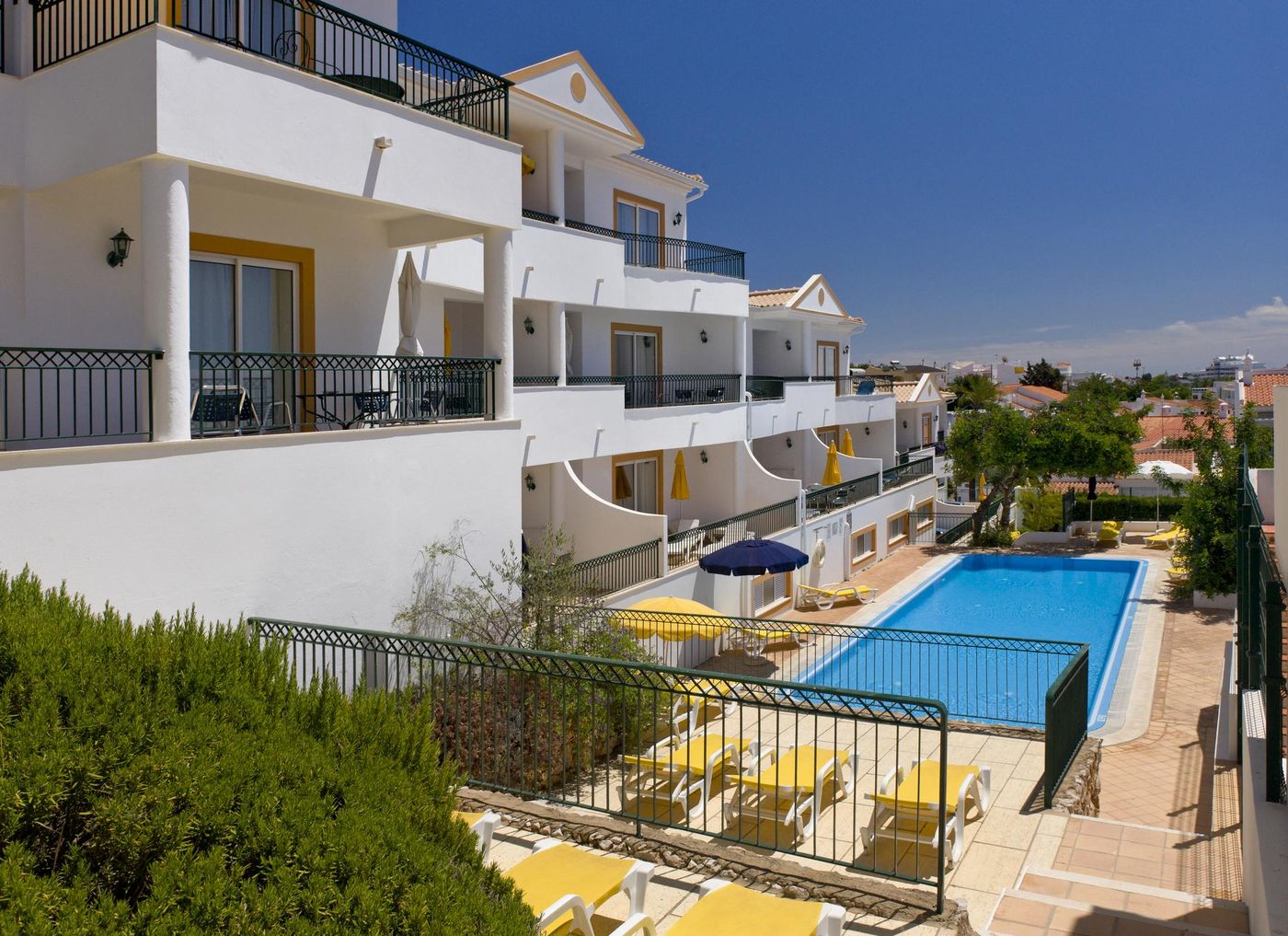 Alfagar-Cerro-Malpique-Pool-6