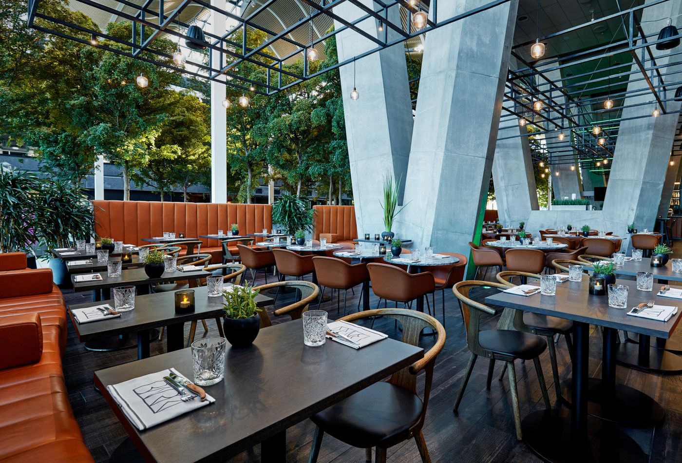 Crowne-Plaza-Copenhagen-Towers-Restaurant-31