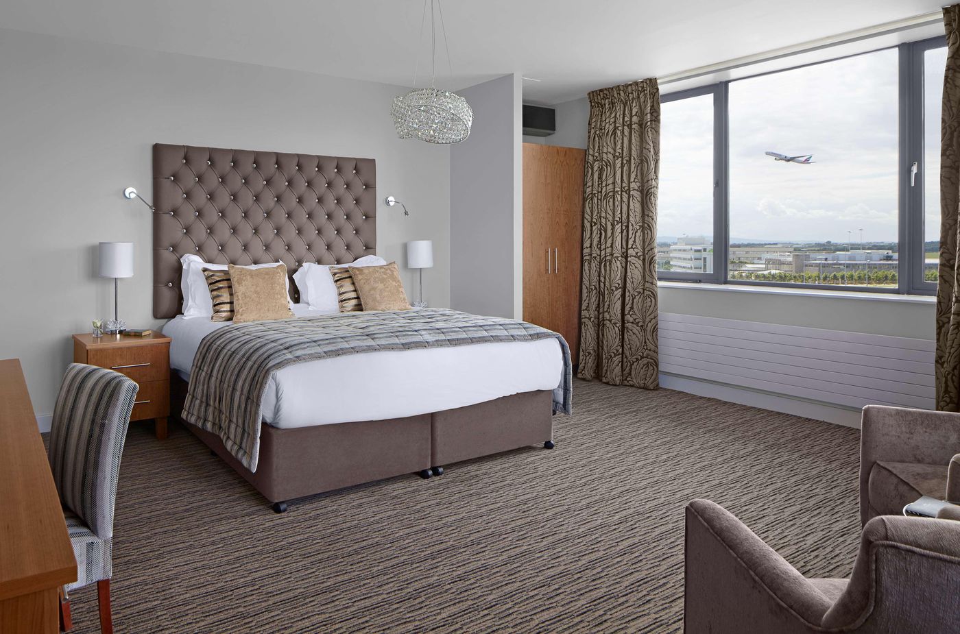 Radisson-Blu-Dublin-Airport-Room-10