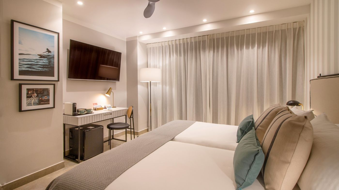 Gran-Hotel-Sol-y-Mar-Room-10