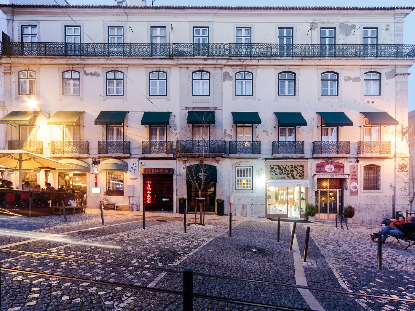 Dear-Lisbon-Bordalo-House-General-view-15